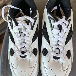 Men’s walking shoes